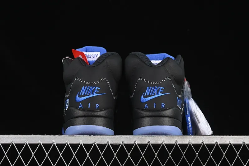 All categories Air Jordan Jordan series basketball shoes Air Jordan 5 L version Awake NY x Air Jordan 5 "Black Metallic" AJ5 Joe 5 joint model black and gray DV4982-004